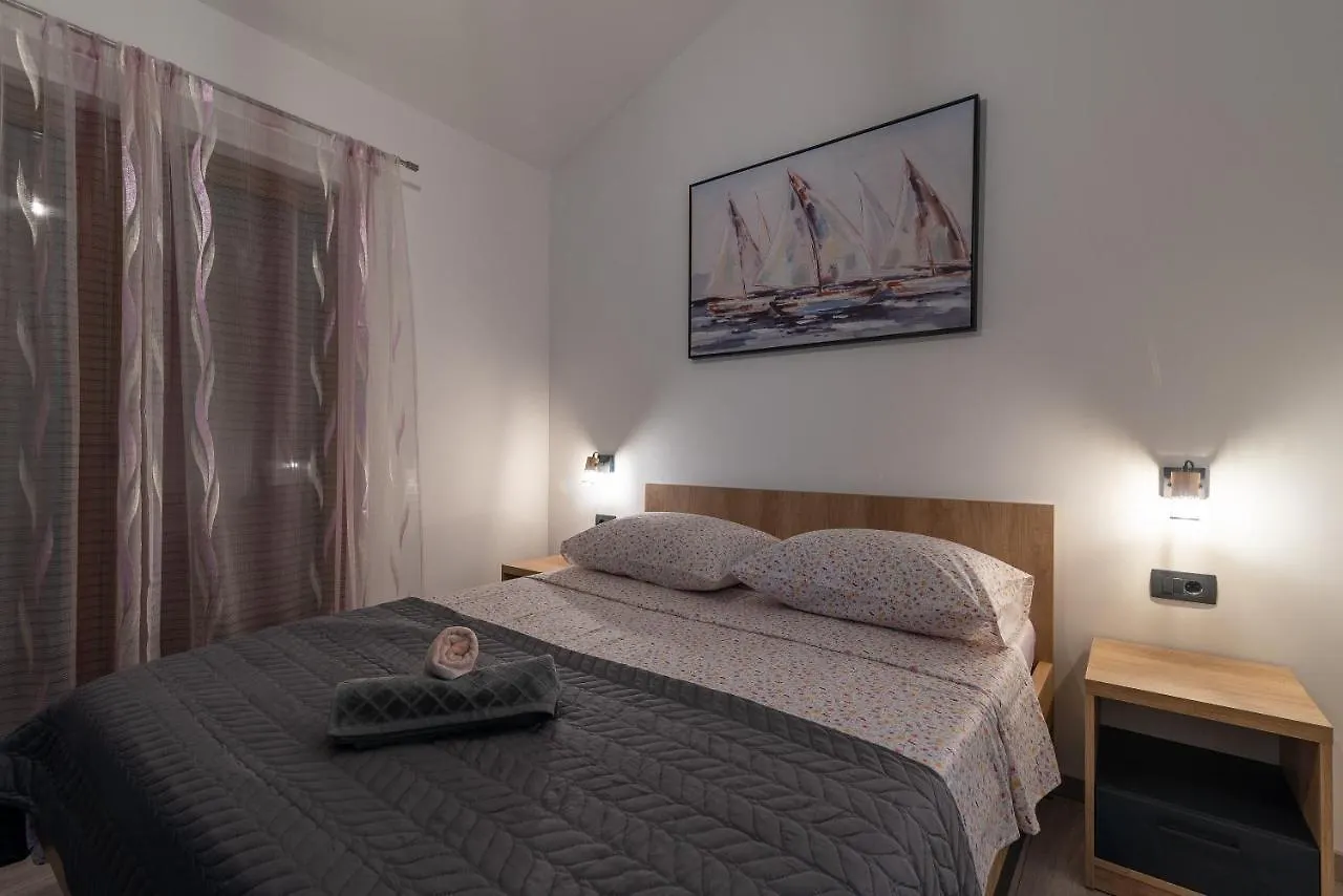 Vila Vanessa Trogir - Ciovo 0*,