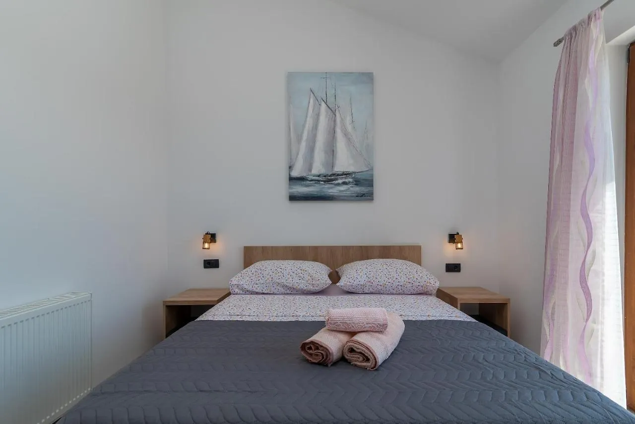 Vila Vanessa Trogir - Ciovo 0*,